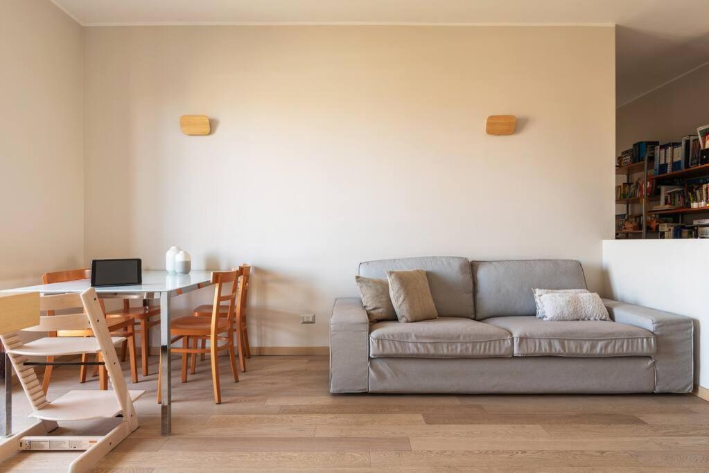 Appartement Schiavoni Flexyrent Wifi à Milan Extérieur photo